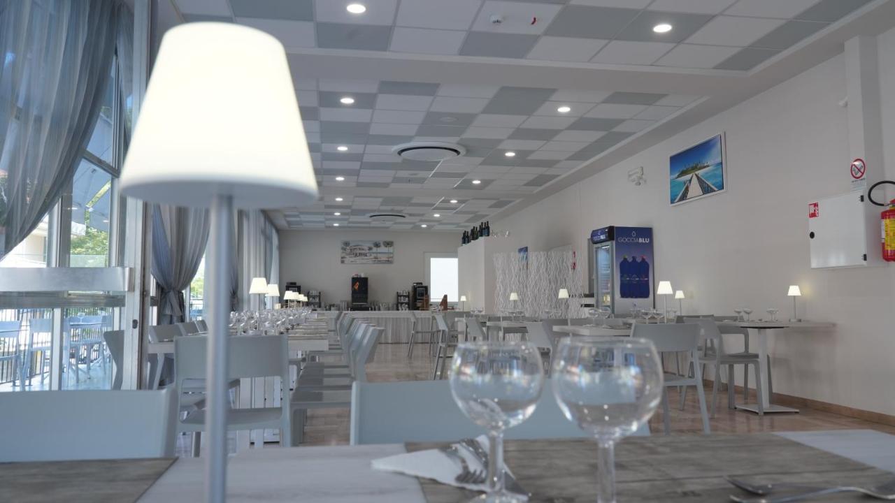 Lively Hotel Беллария-Иджеа-Марина Экстерьер фото